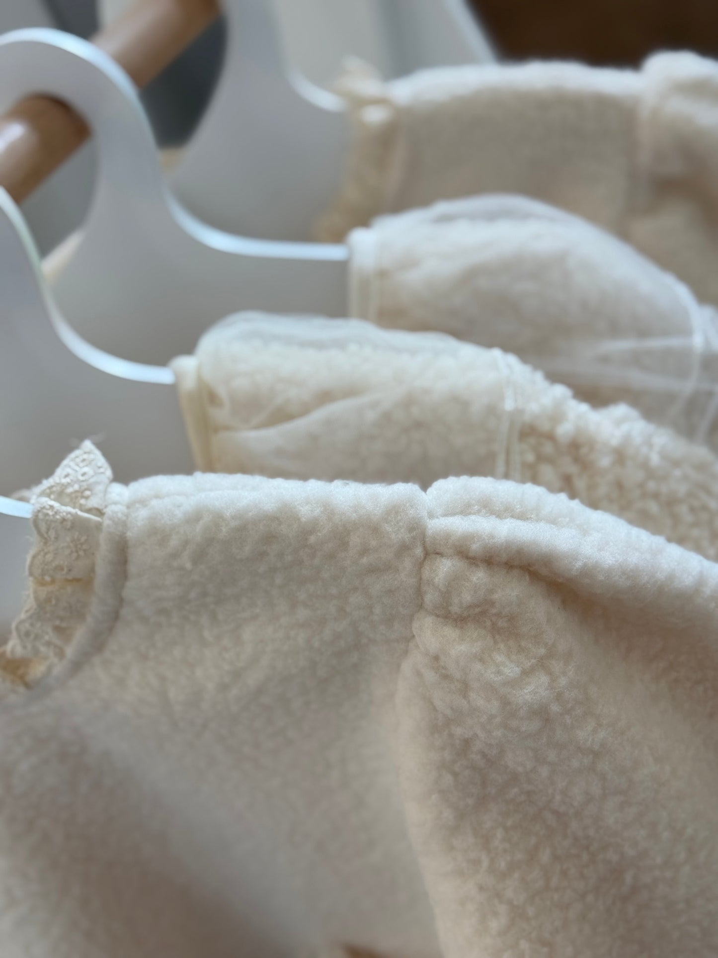 WYNTER LACE FLEECE