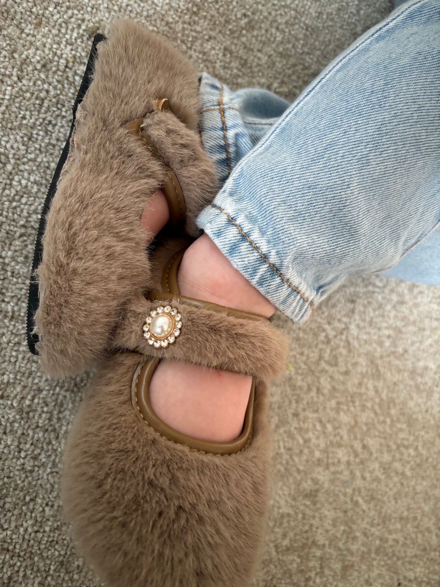 AUTUMN DOLLY SHOES
